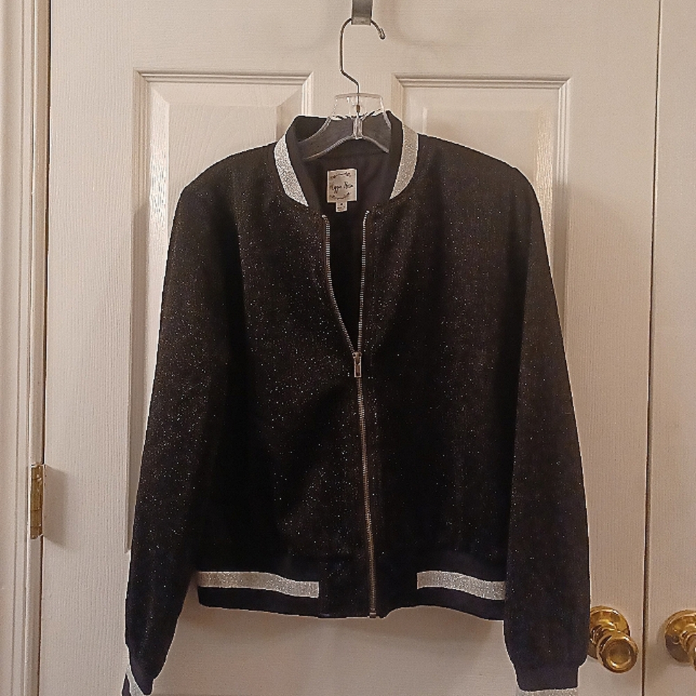 Hippie Rose ladies bomber jacket. Never been worn with tag.